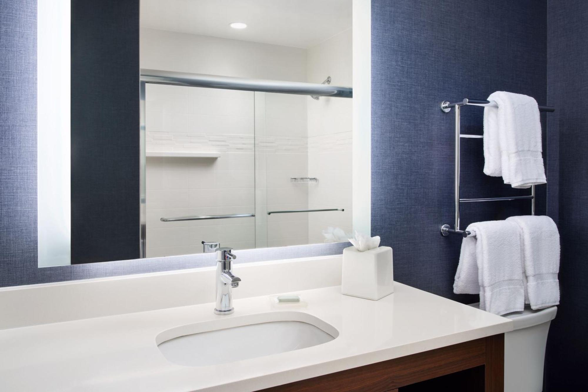 Residence Inn By Marriott Fort Myers At I-75 And Gulf Coast Town Center Estero Dış mekan fotoğraf
